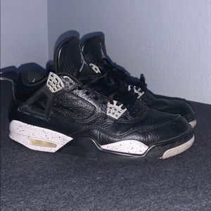 Jordan 4 Oreos Sz 9